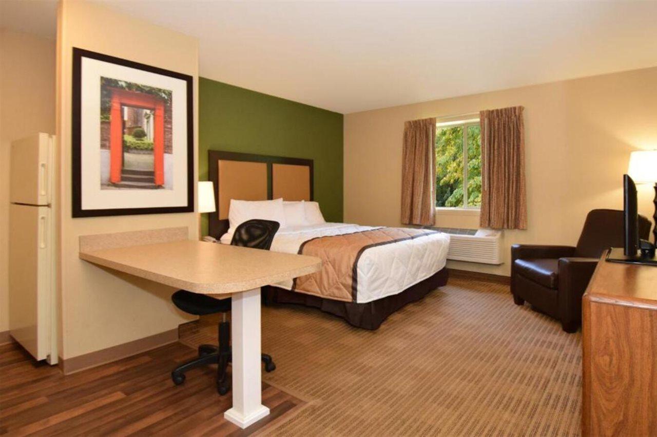 Extended Stay America Select Suites - Raleigh - Rtp - 4610 Miami Blvd Durham Buitenkant foto