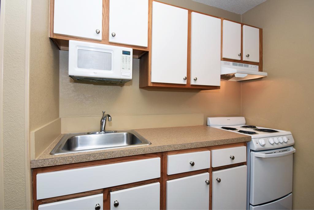 Extended Stay America Select Suites - Raleigh - Rtp - 4610 Miami Blvd Durham Buitenkant foto